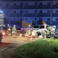 2023-09-17_verkehrsunfall_b15_x_r12_10.jpg